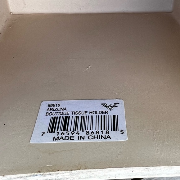 Vohann of California Arizona Aztec Ceramic Tissue Holder and Tumblers Set - Picture 11 of 14